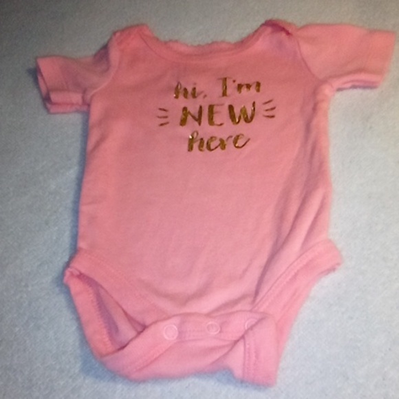 Baby Cat & Jack Newborn Girl Chambray Suspender Skirt w/ Bodysuit "I'm NEW here" - Picture 8 of 10